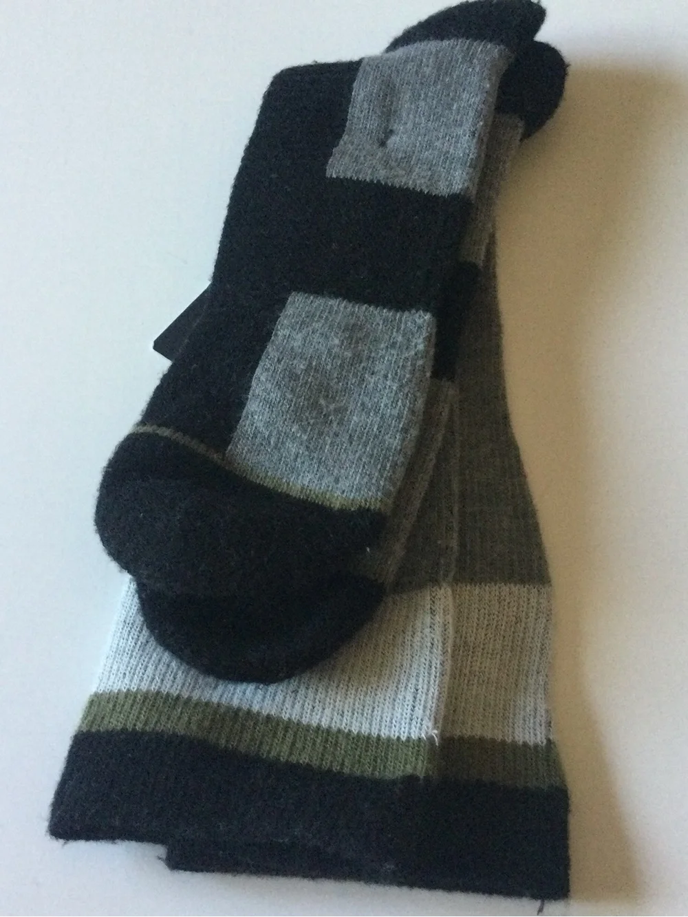 NORDSTROM MENS COMPRESSION SOCKS BLACK GRAY OS NWT
